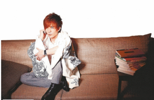 矮明星,揭秘矮明星的独特魅力与演艺生涯